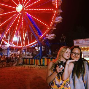 Meet your Posher, Cara